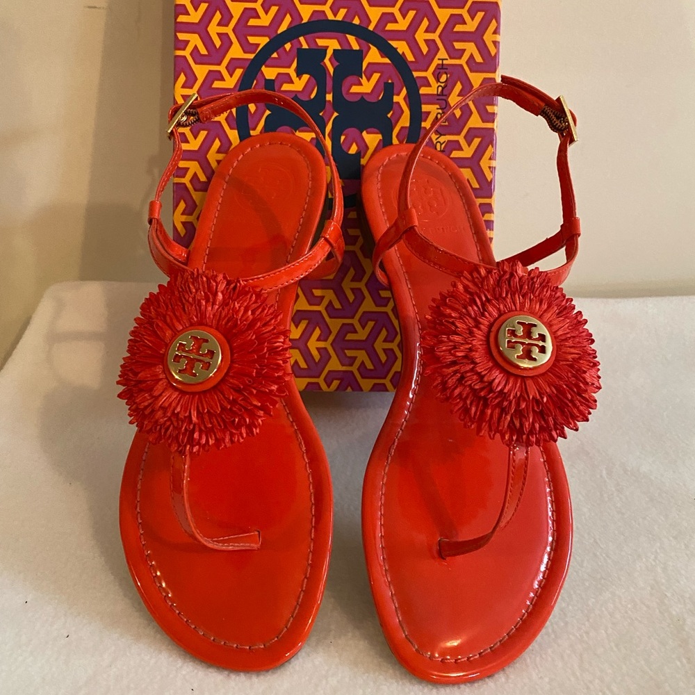 Tory Burch flower patent leather sandals in poppy coral